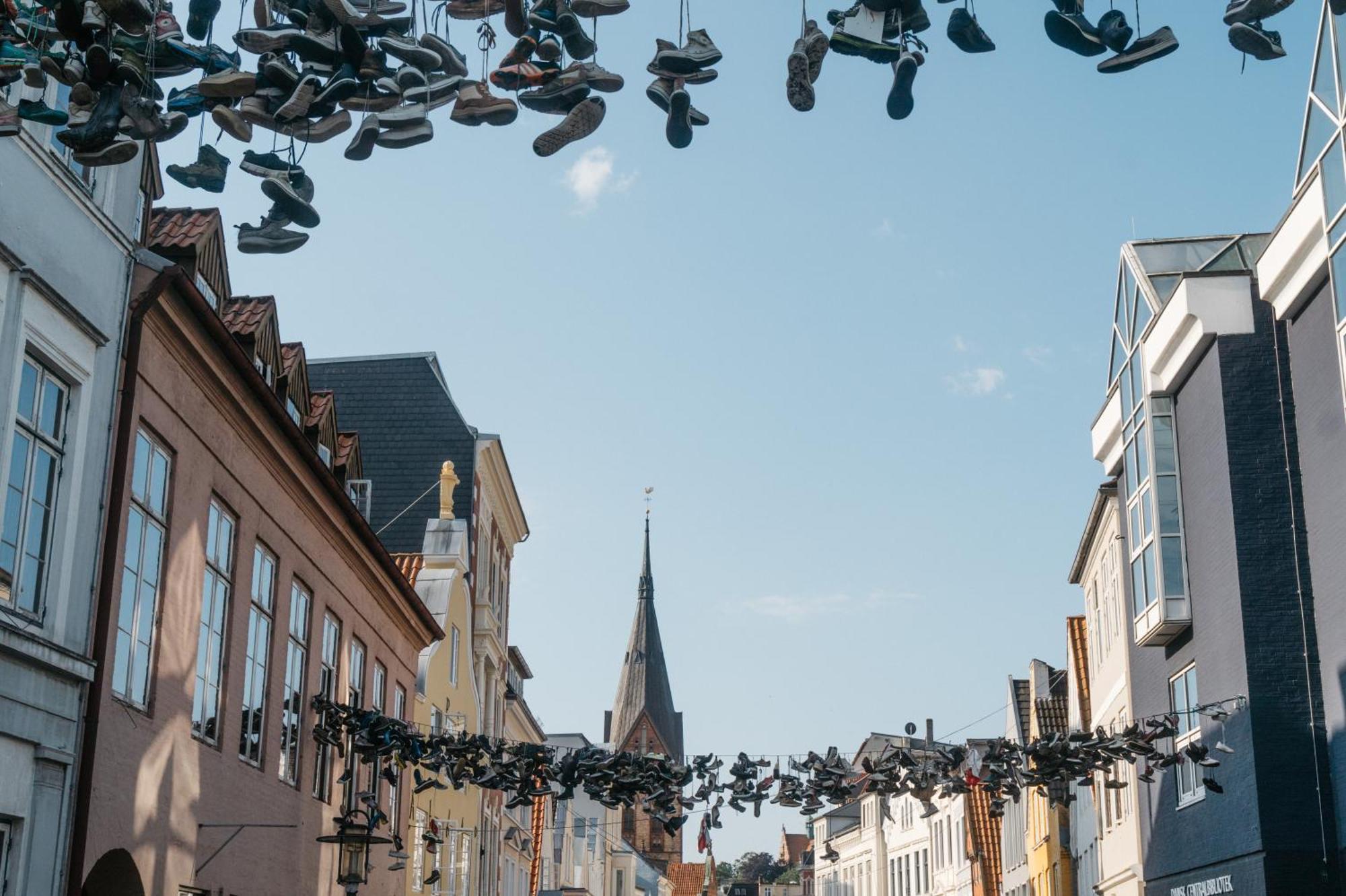 Grosses Apartment Mit 2 Balkonen Zentral Am Nordertor フレンスブルク エクステリア 写真