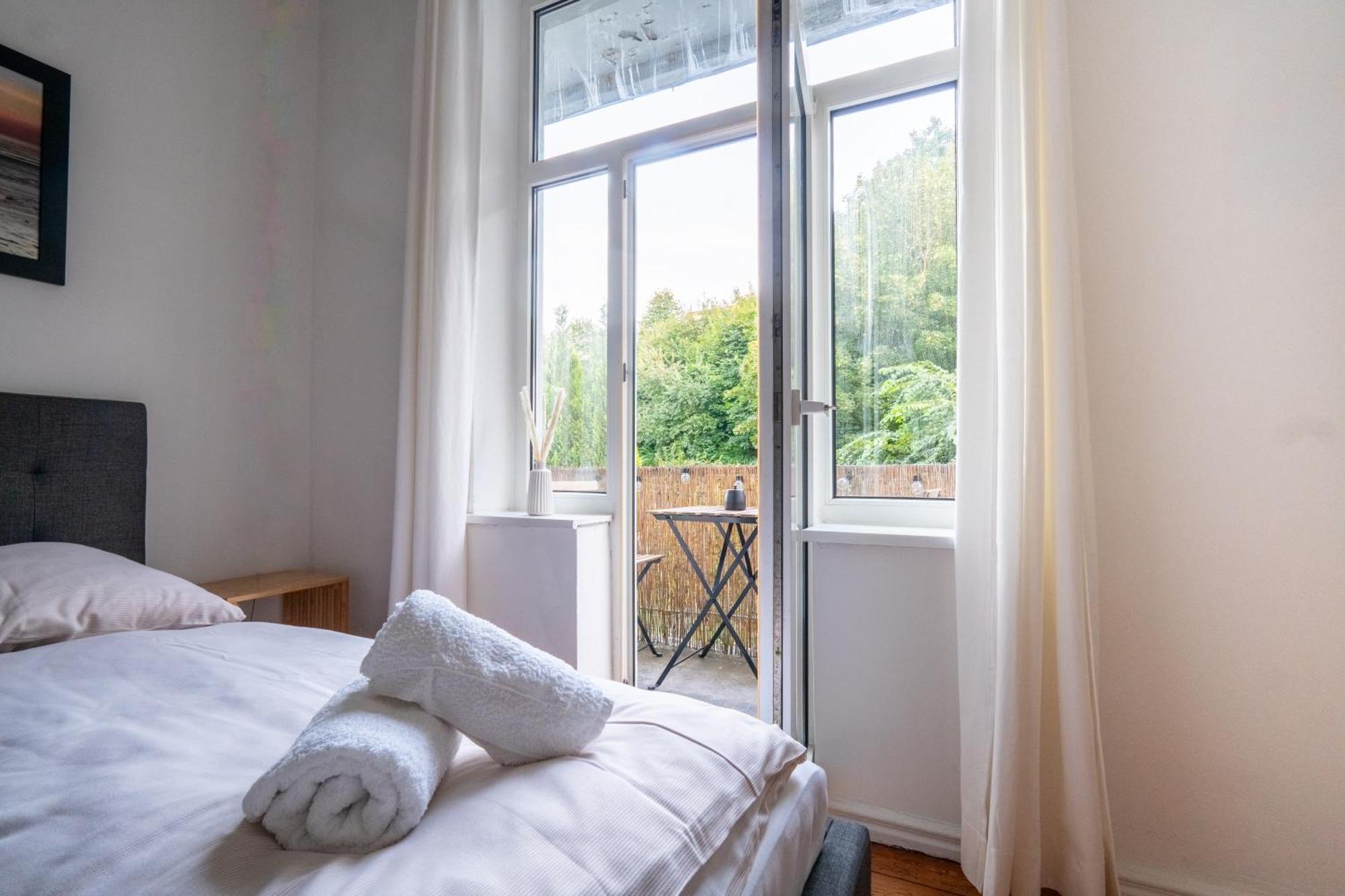 Grosses Apartment Mit 2 Balkonen Zentral Am Nordertor フレンスブルク エクステリア 写真