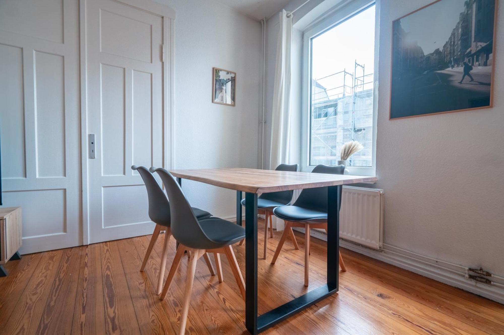 Grosses Apartment Mit 2 Balkonen Zentral Am Nordertor フレンスブルク エクステリア 写真